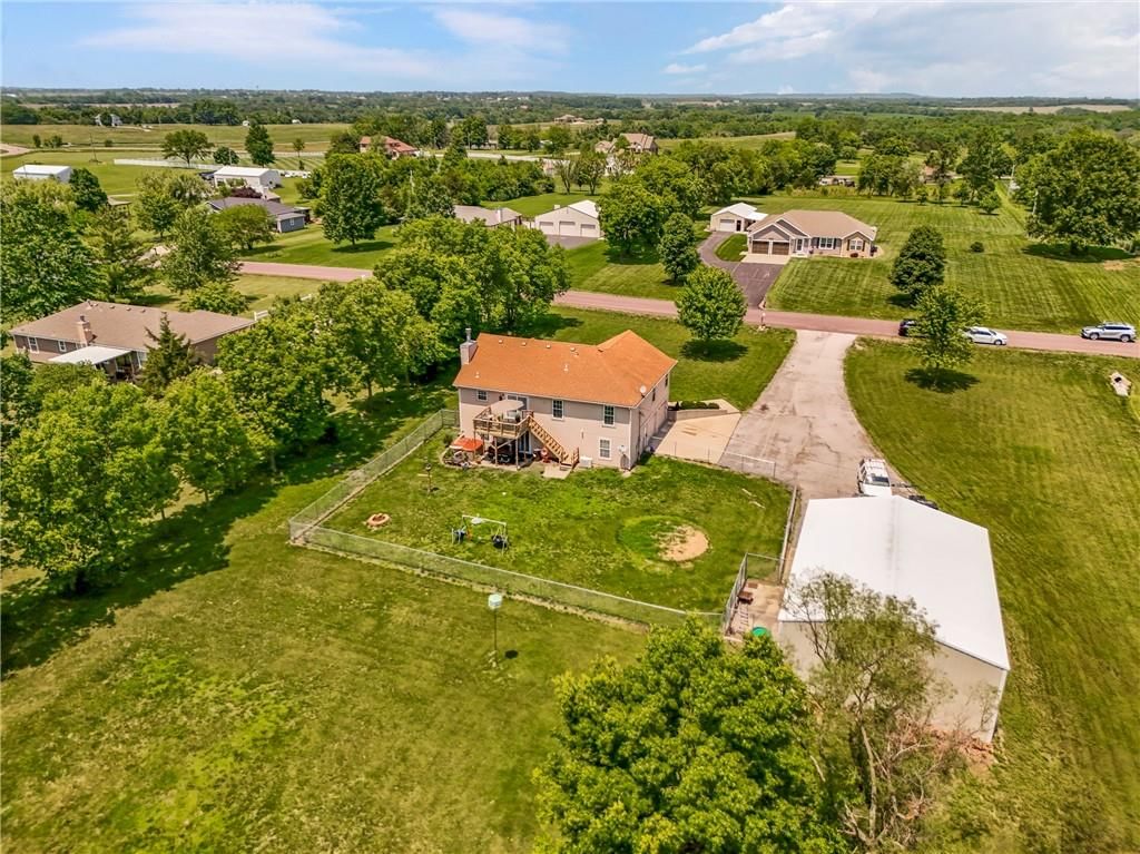 15375 Roger Road — photo 30