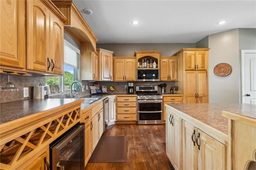 936 SW Raintree Drive — photo 16