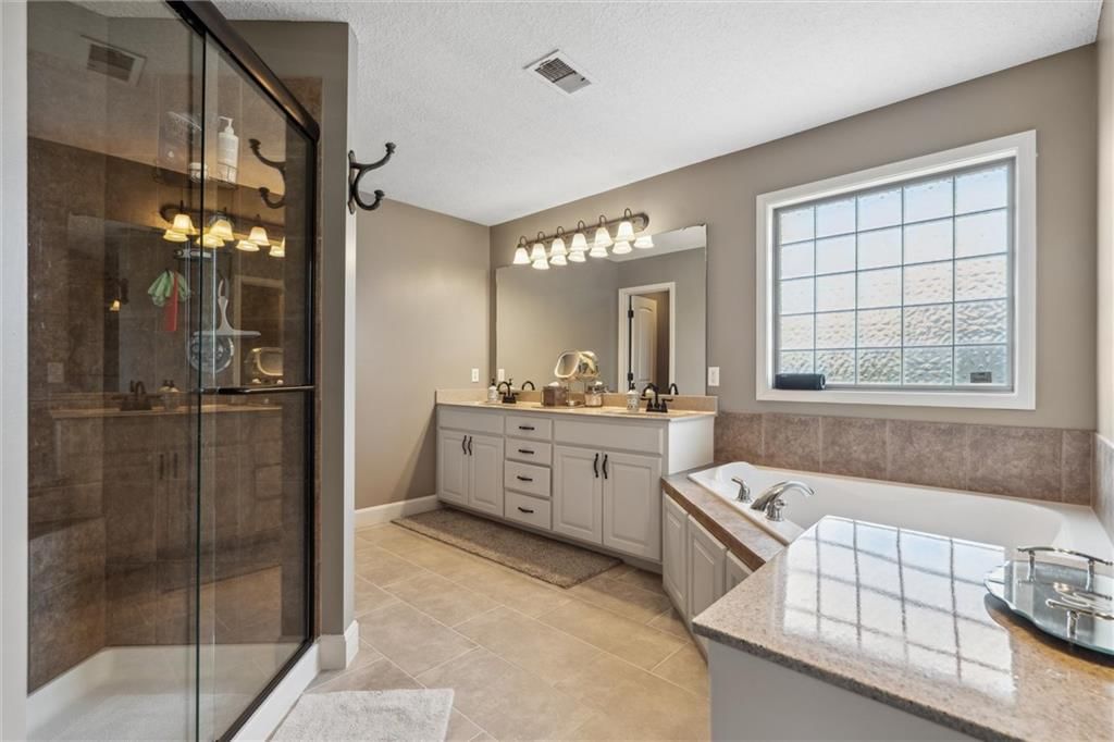936 SW Raintree Drive — photo 23