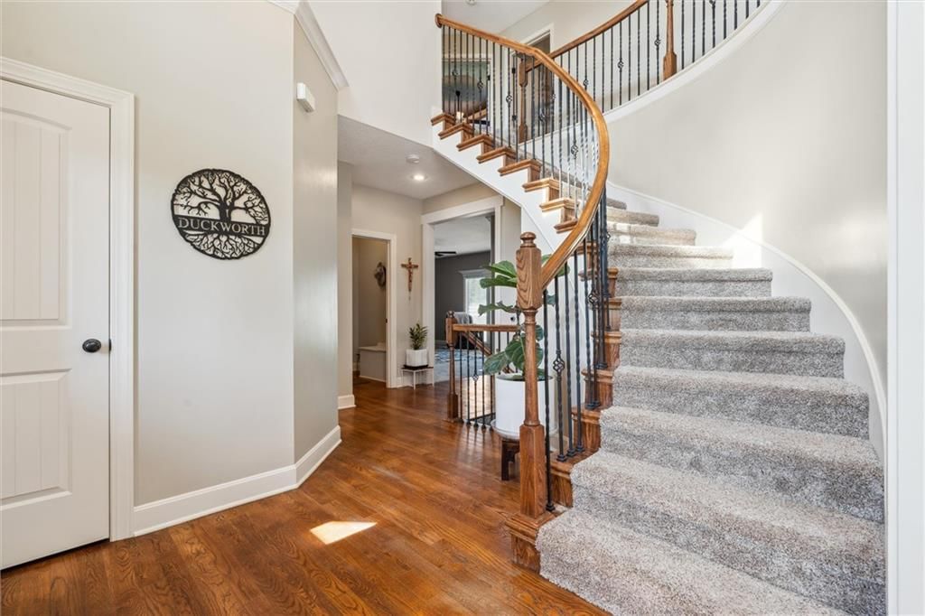 936 SW Raintree Drive — photo 4