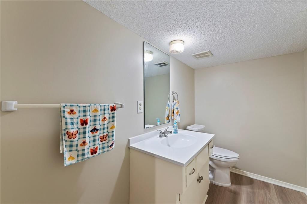 8174 NW Beaman Drive — photo 36