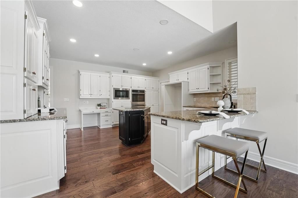 15340 Knox Street — photo 27
