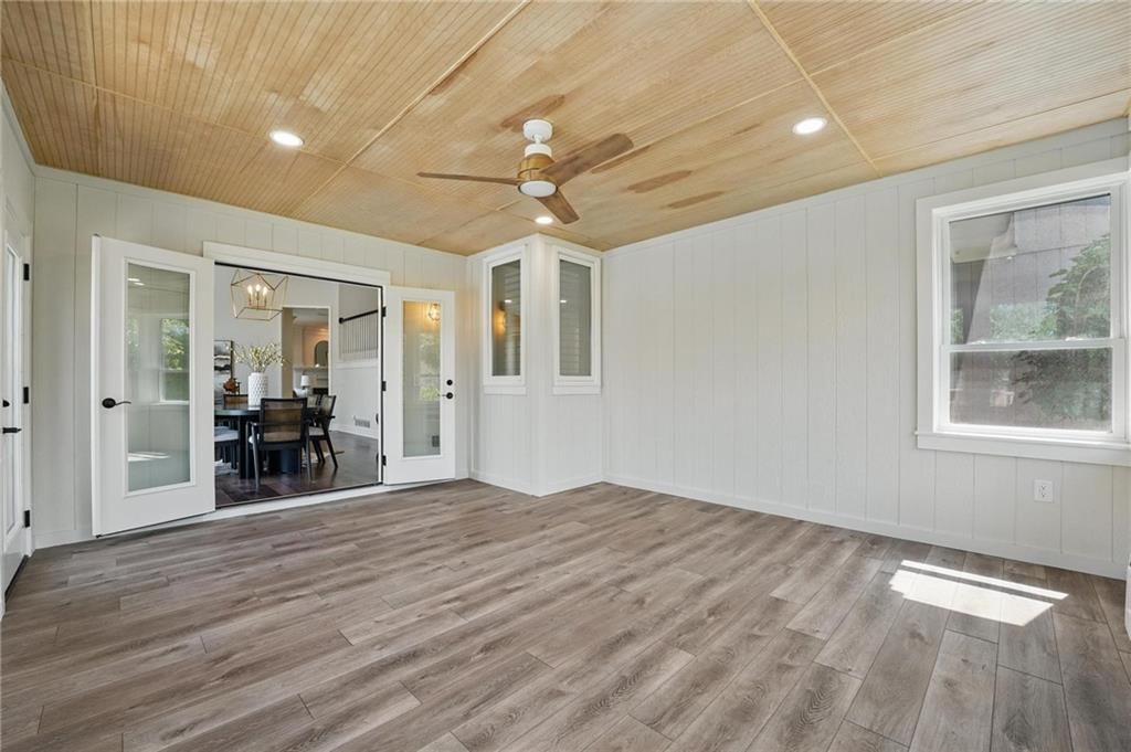 15340 Knox Street — photo 31