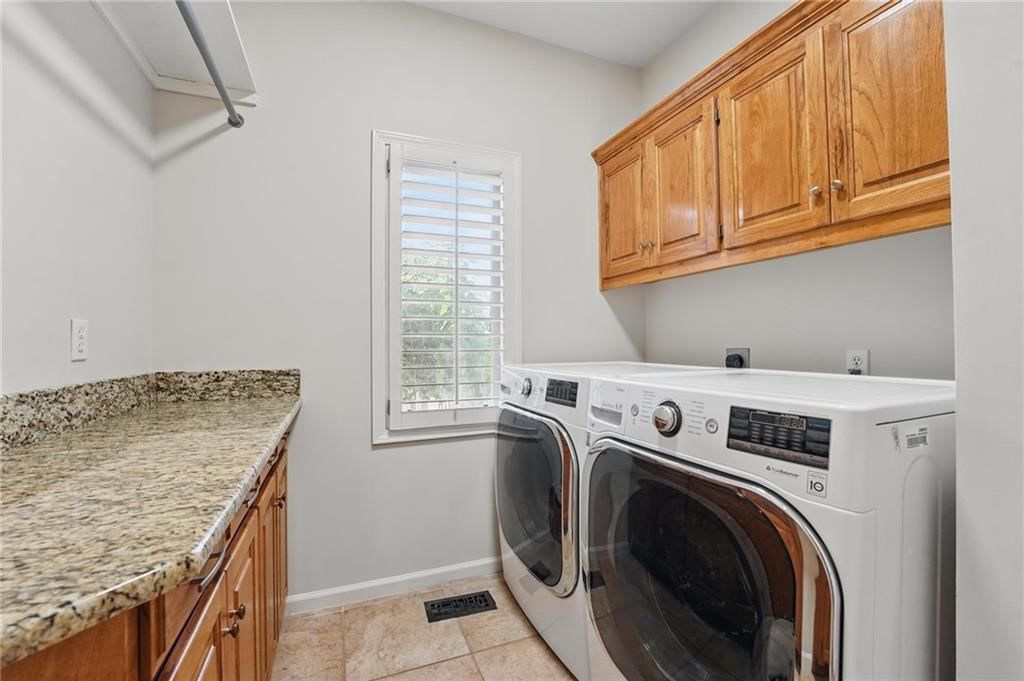 15340 Knox Street — photo 33
