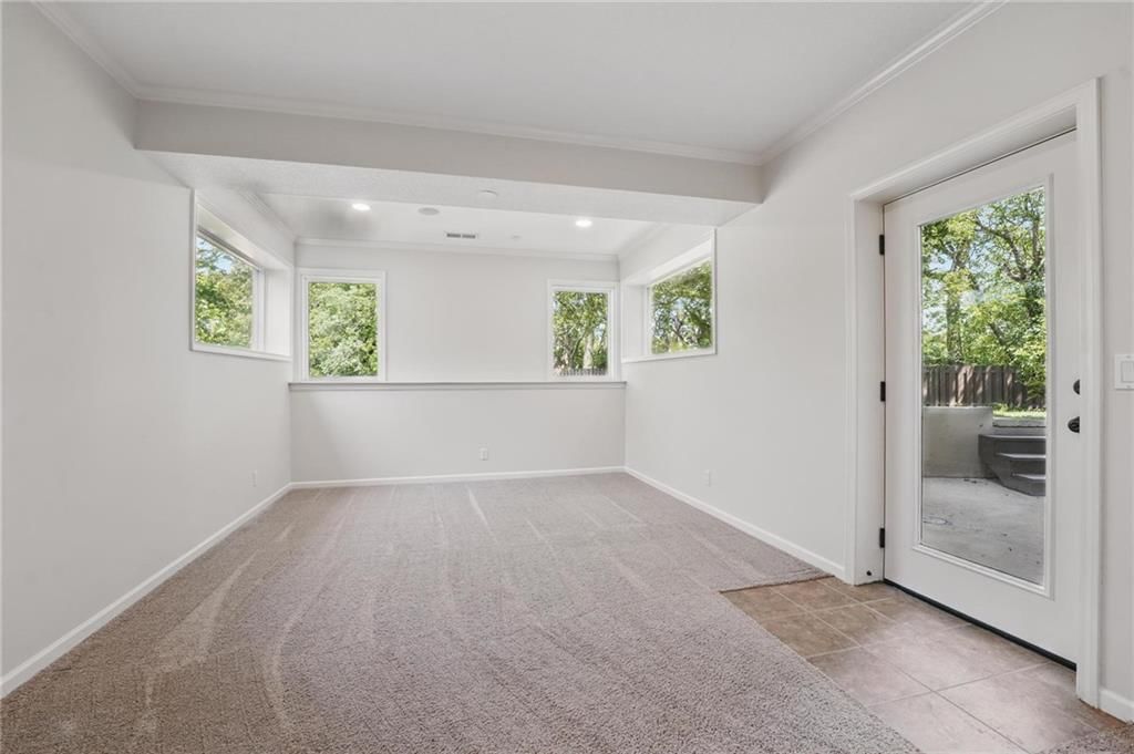 15340 Knox Street — photo 61
