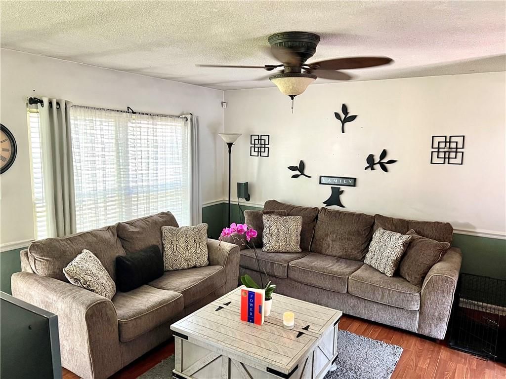 2401 Ivy Court — photo 5