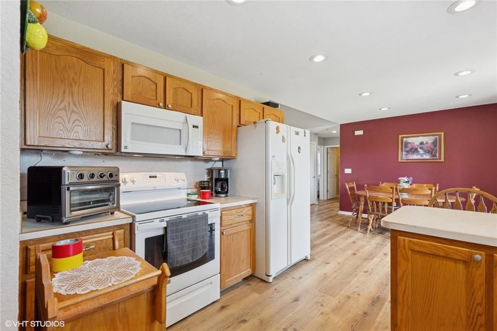 19371 Cedar Gate Drive — photo 11