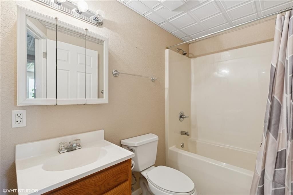 19371 Cedar Gate Drive — photo 25