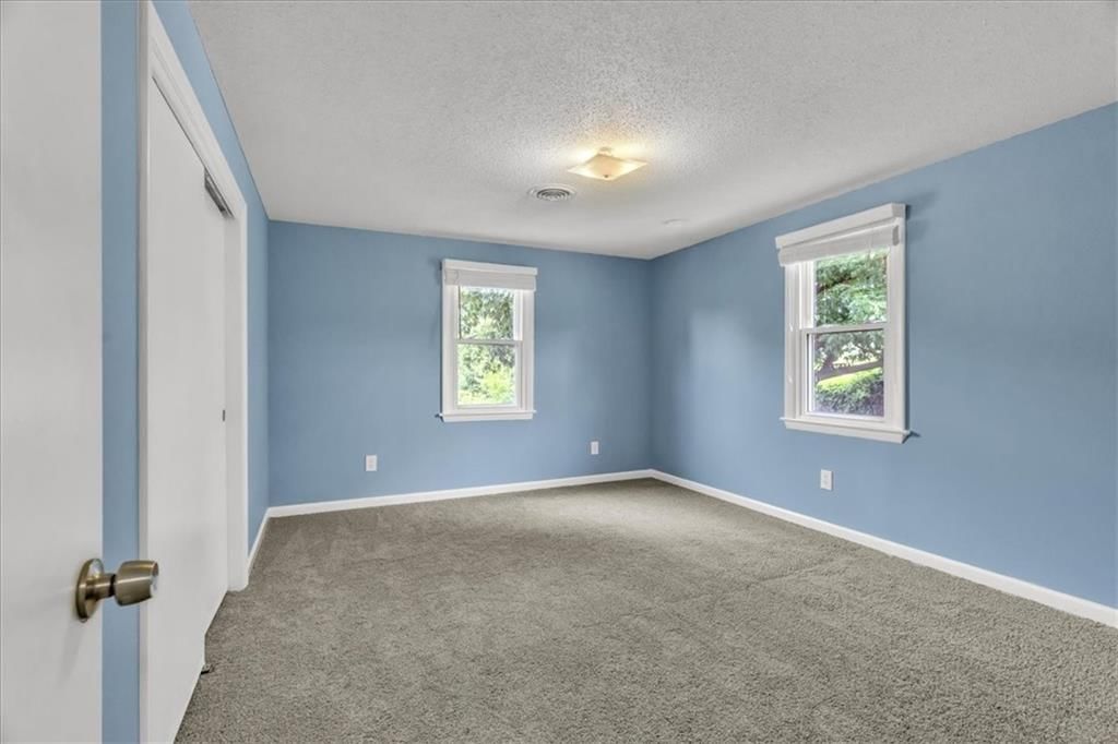 4029 N Spruce Avenue — photo 22