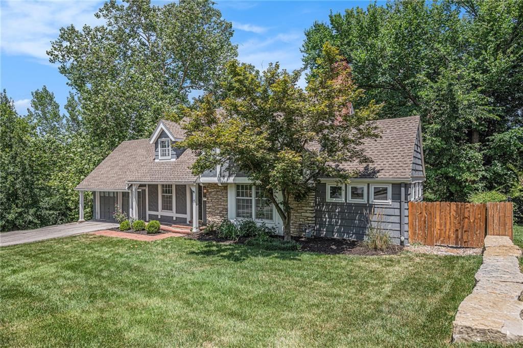5535 Suwanee Road — photo 2