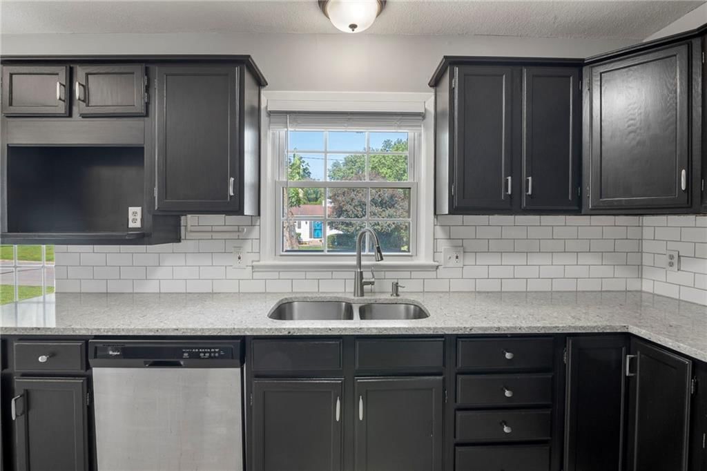 8209 Madison Avenue — photo 14