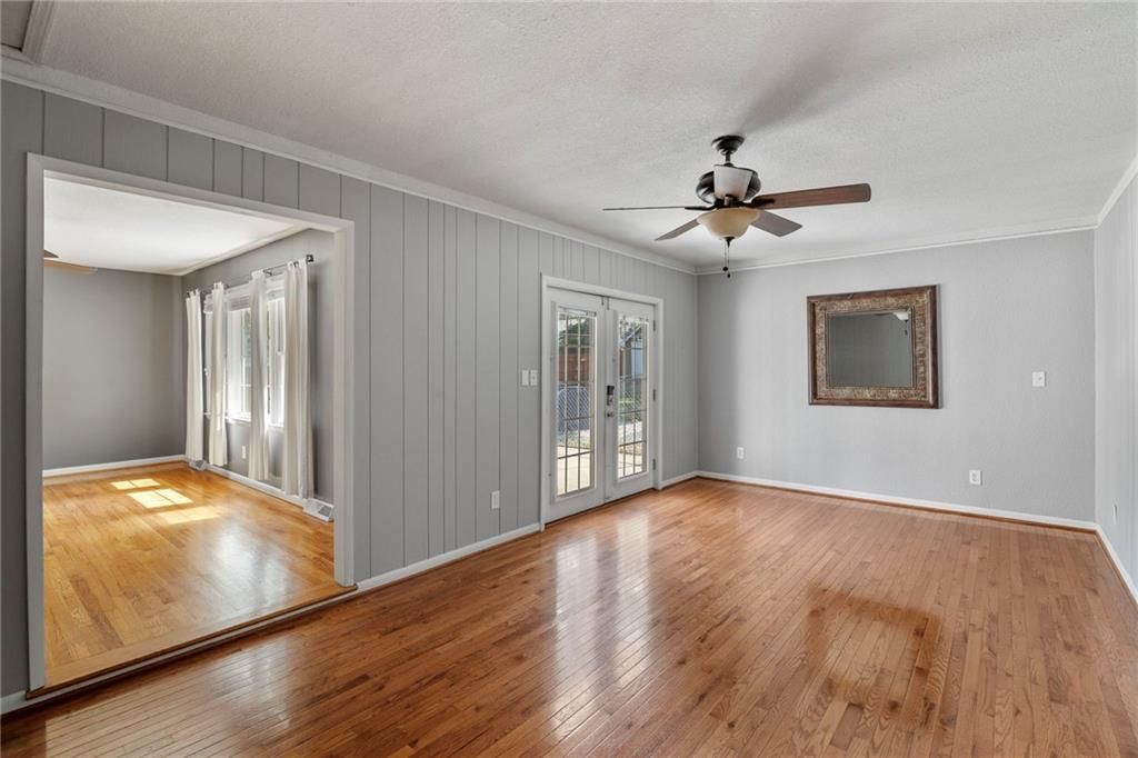 8209 Madison Avenue — photo 9