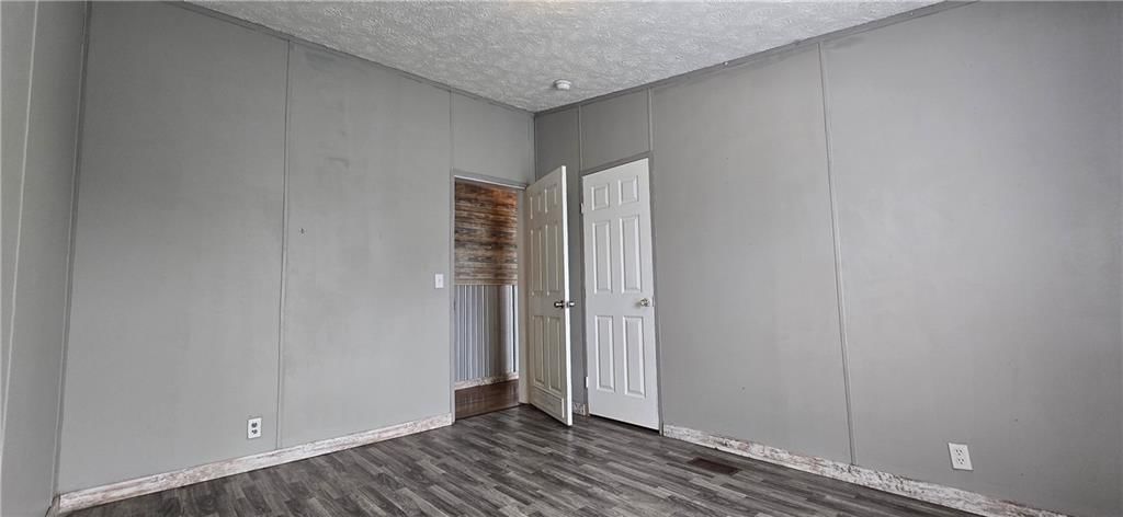 2251 Nemaha Road — photo 32