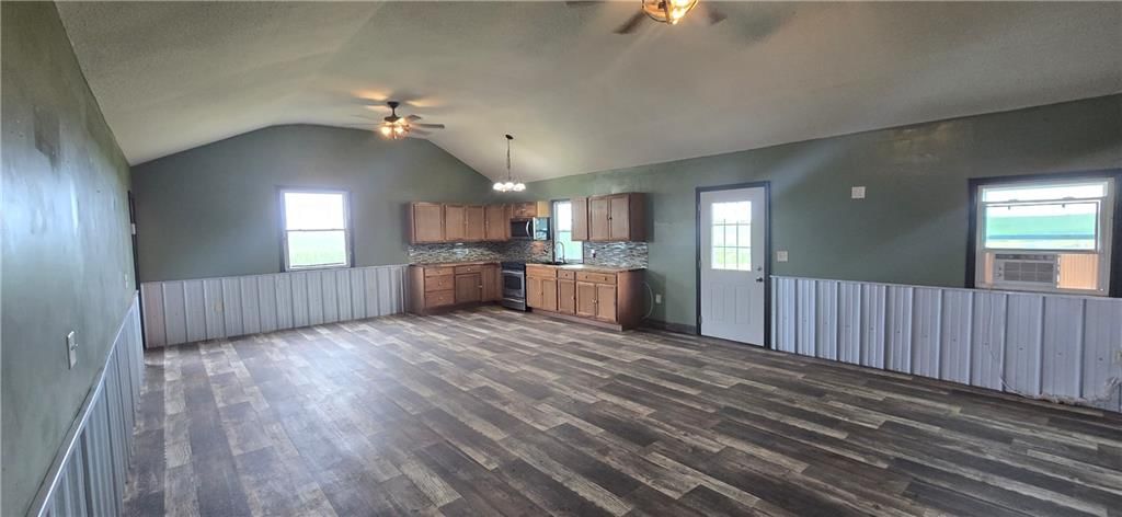 2251 Nemaha Road — photo 71