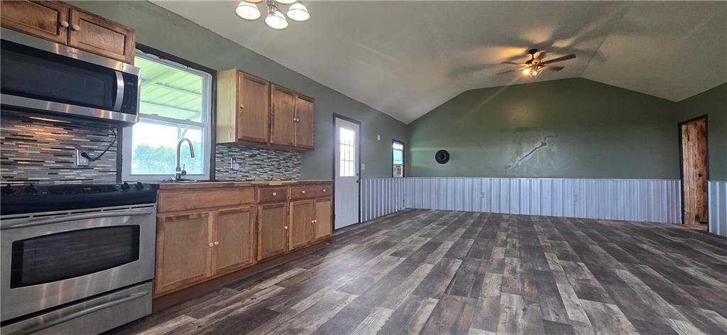 2251 Nemaha Road — photo 73