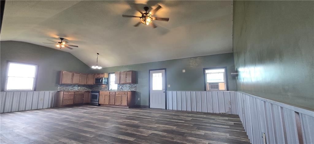 2251 Nemaha Road — photo 88