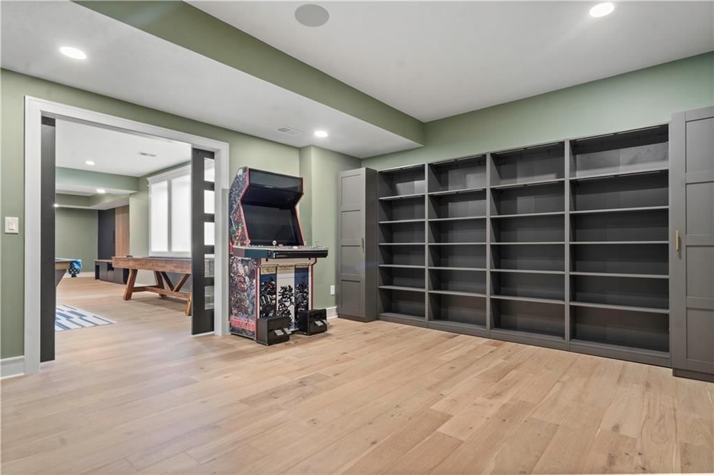16708 Earnshaw Street — photo 82