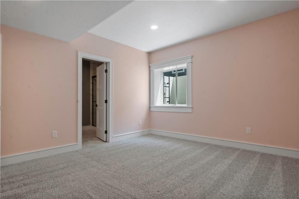 16708 Earnshaw Street — photo 86
