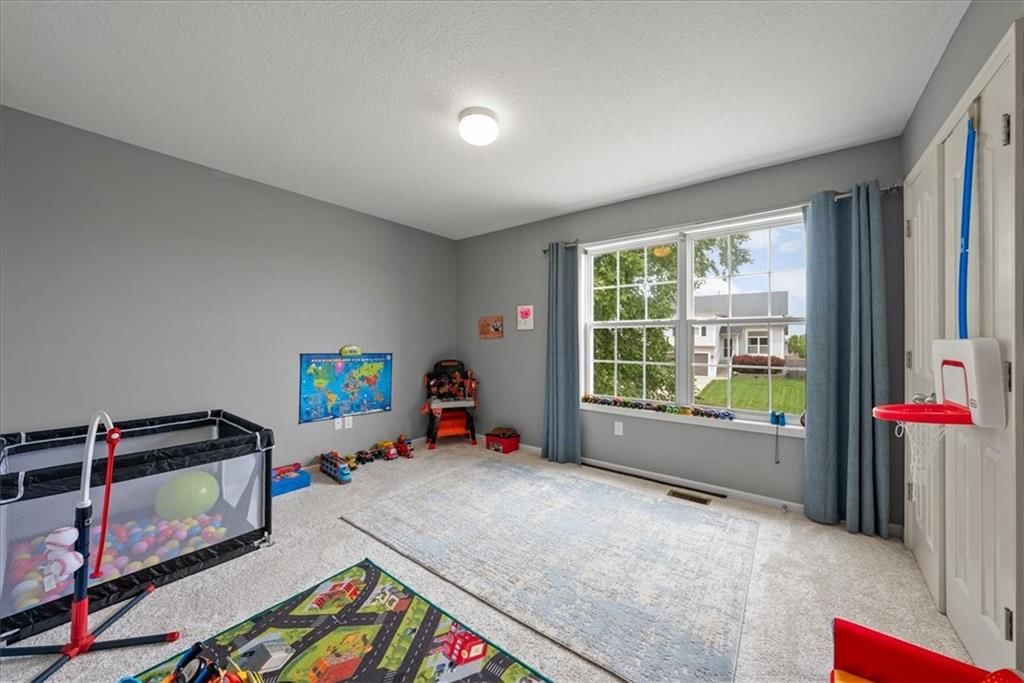 1017 Hampton Drive — photo 13