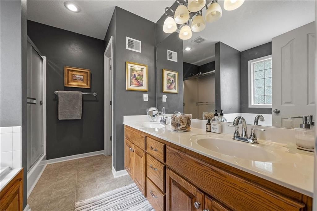 1017 Hampton Drive — photo 20