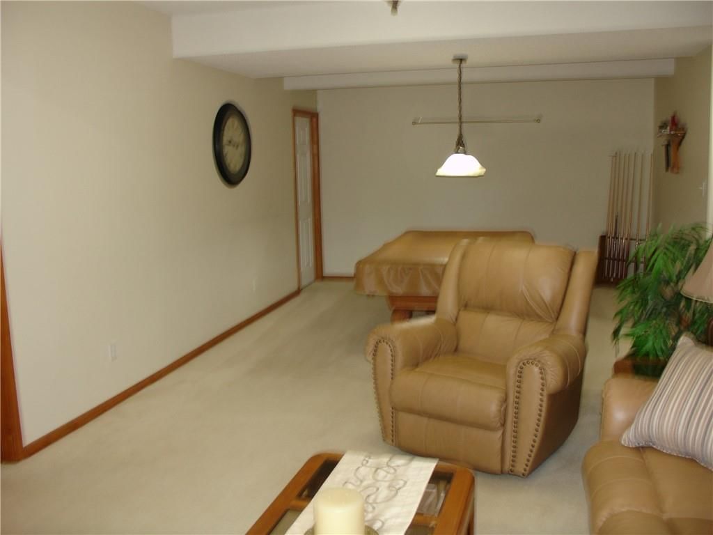 2420 S Arrowhead Avenue — photo 34