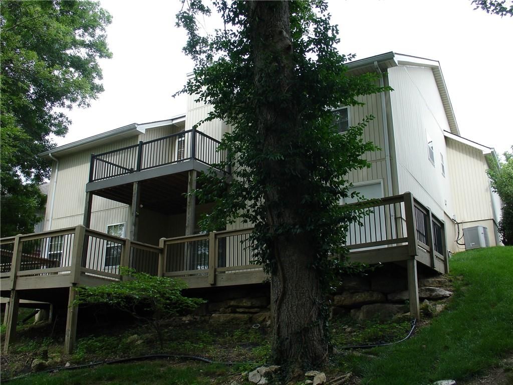 2420 S Arrowhead Avenue — photo 6