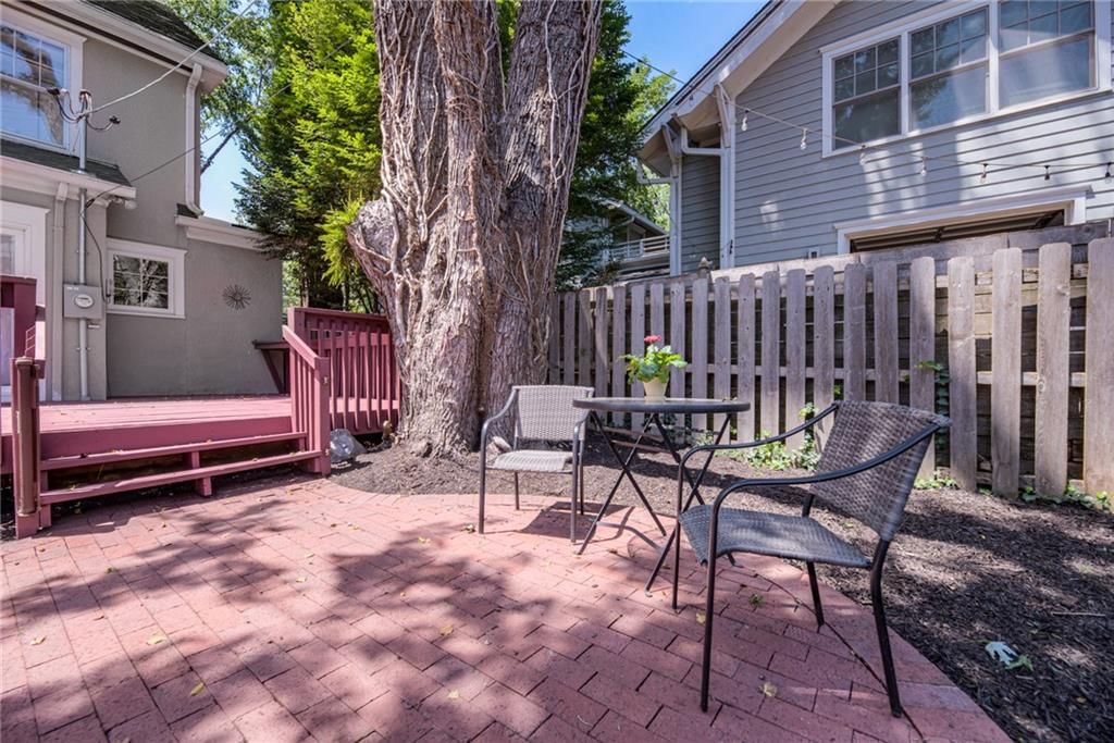604 W 61 Terrace — photo 42