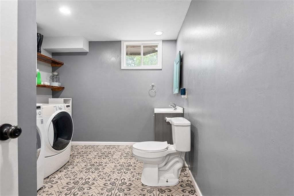 2433 Post Oak Road — photo 26