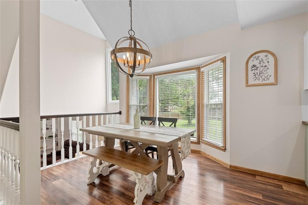 2433 Post Oak Road — photo 9
