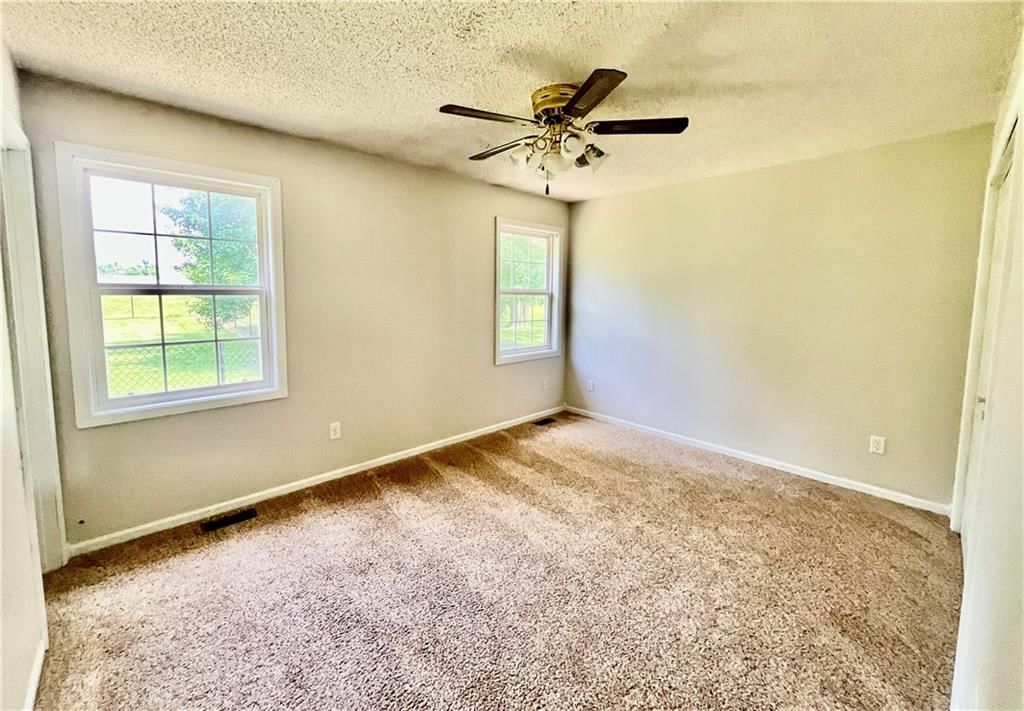 703 Edward Avenue — photo 26