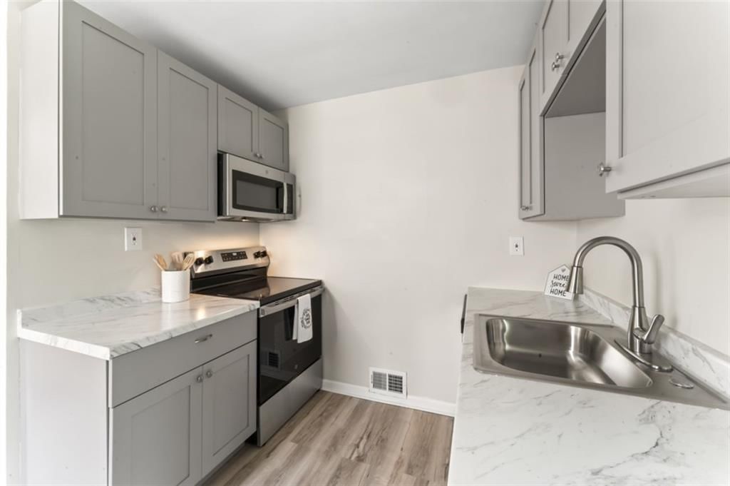 7208 Wayne Avenue — photo 9