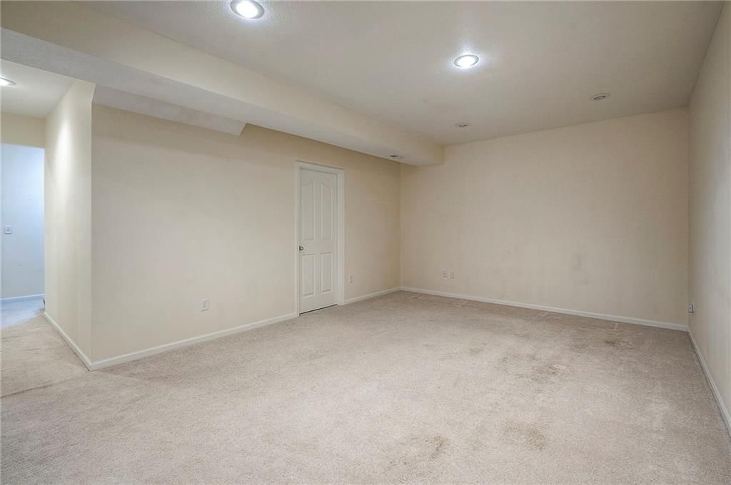 15730 S Brentwood Street — photo 21