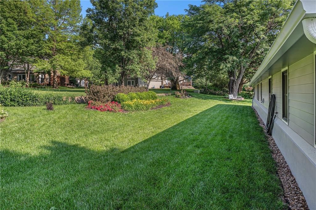 1521 Alvamar Drive — photo 26