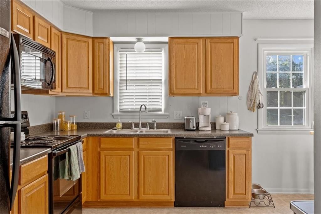 303 Morningside Drive — photo 11