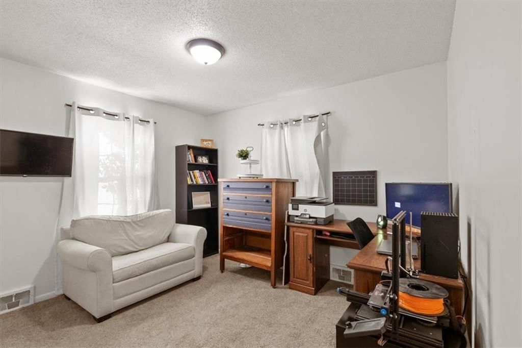 303 Morningside Drive — photo 9