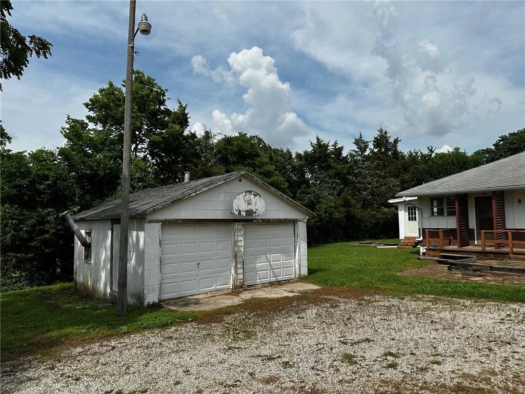 2160 NE County Rd 1504 Road — photo 16