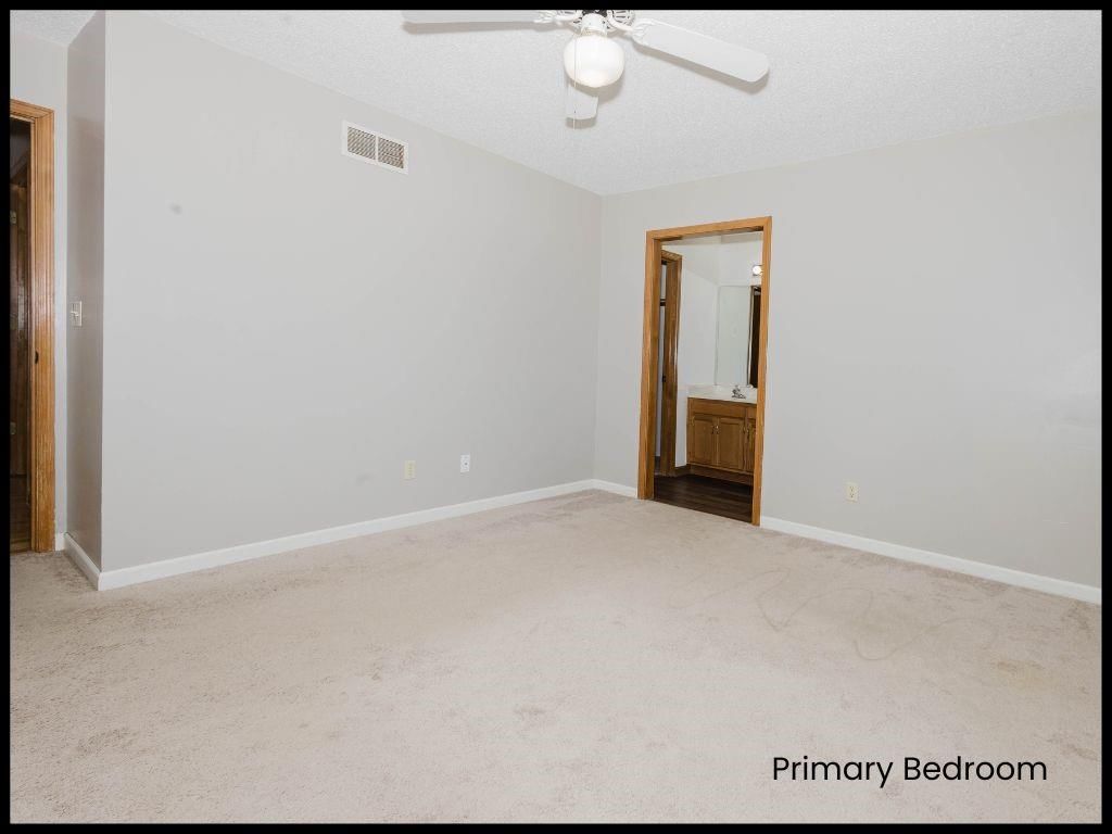 1007 Fox Run Drive — photo 14