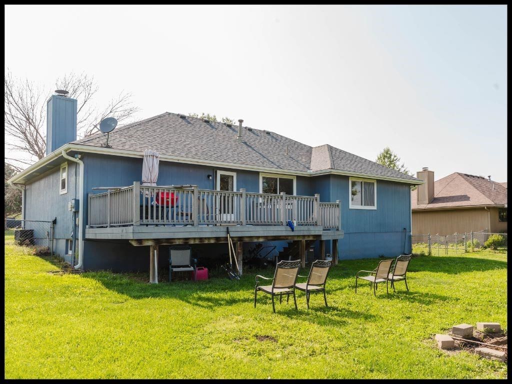 1007 Fox Run Drive — photo 5