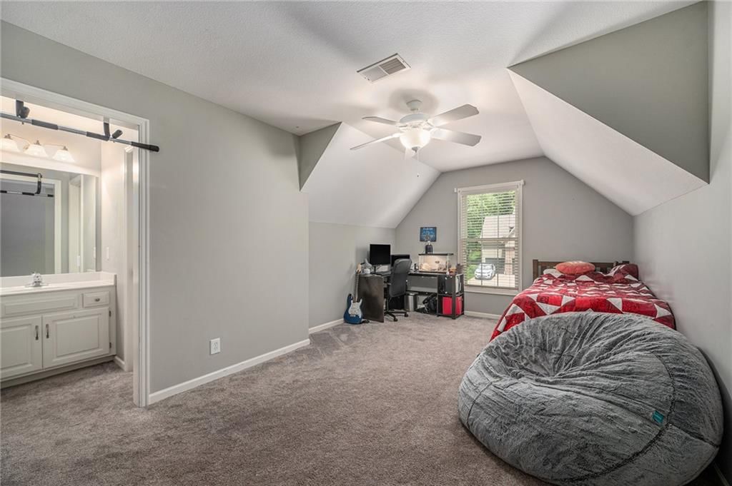 9212 N Manning Avenue — photo 35