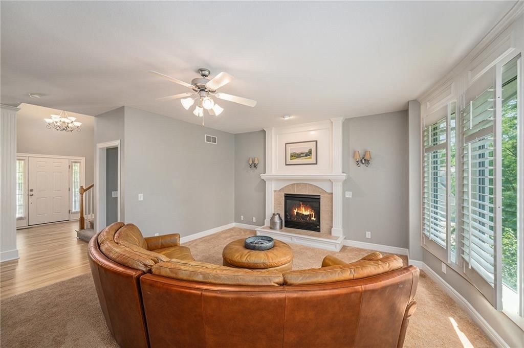 9212 N Manning Avenue — photo 10