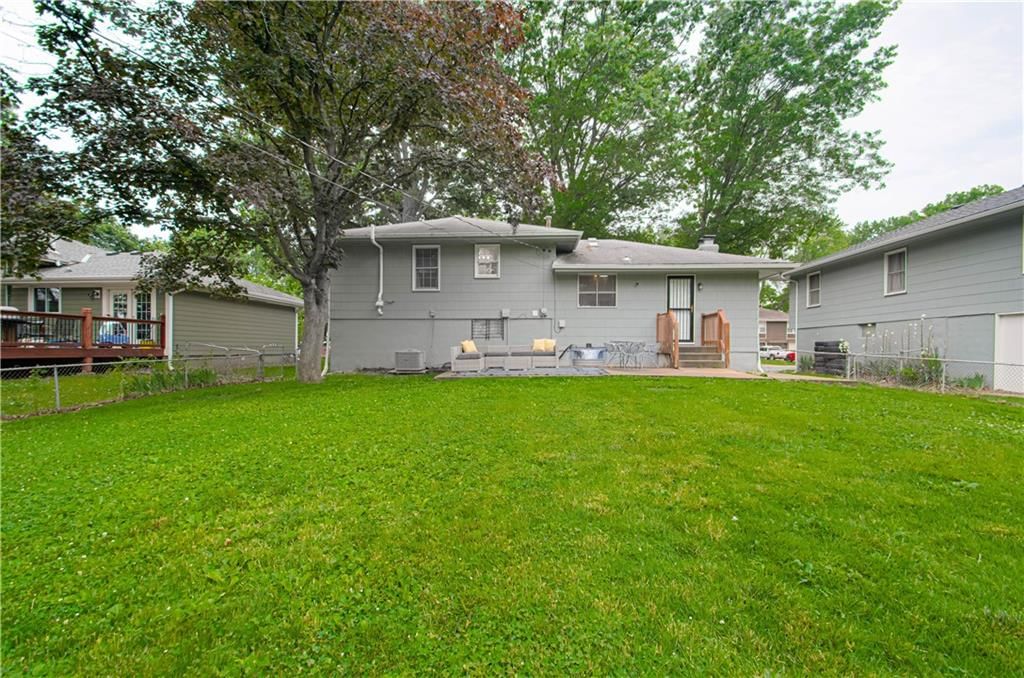 11709 Fuller Avenue — photo 31