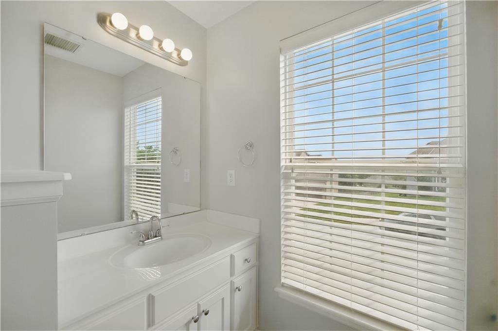 737 SW Derby Drive — photo 29