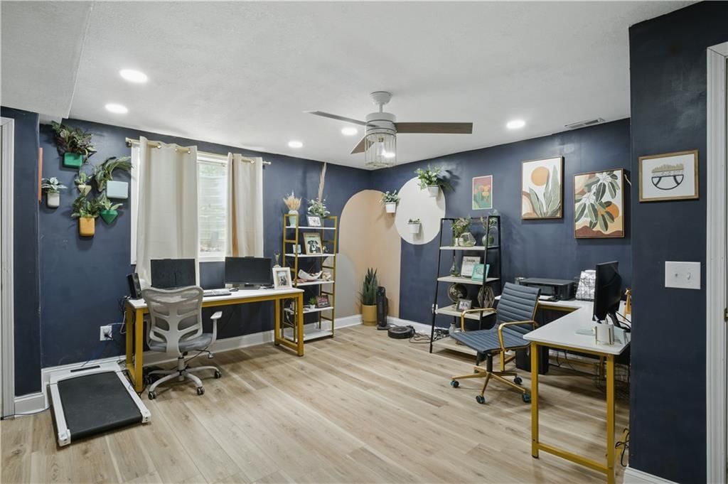 737 SW Derby Drive — photo 31