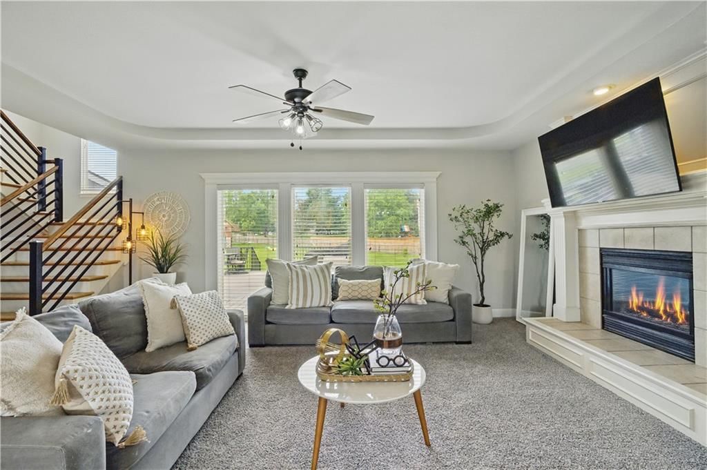 737 SW Derby Drive — photo 5