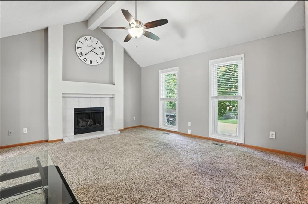 2541 NE DALE HUNTER Lane — photo 6