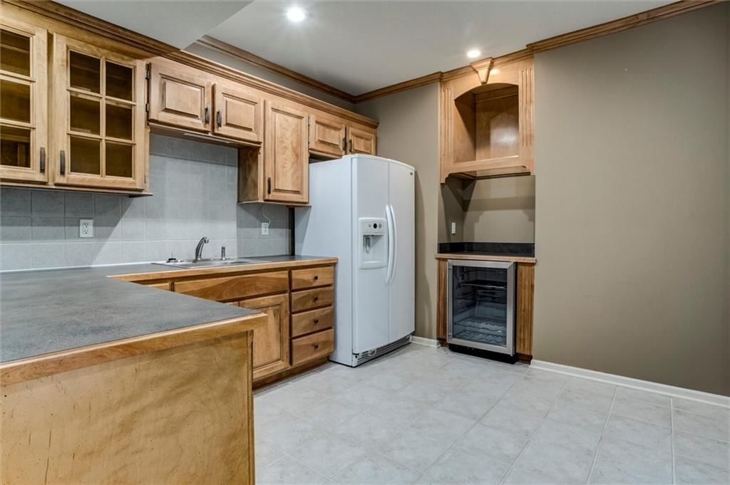 19326 W 98th Street — photo 23