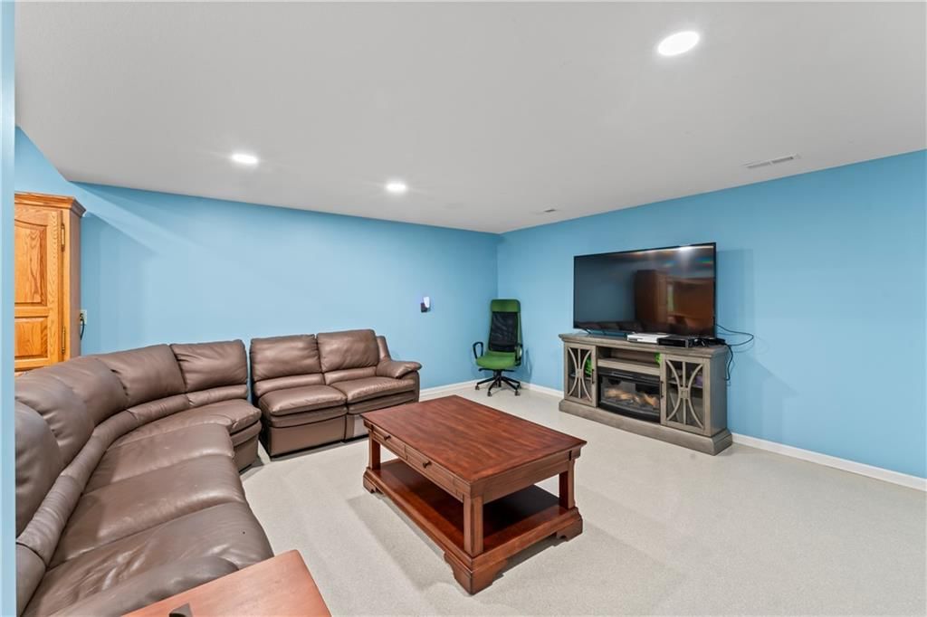 31134 W 161st Street — photo 58