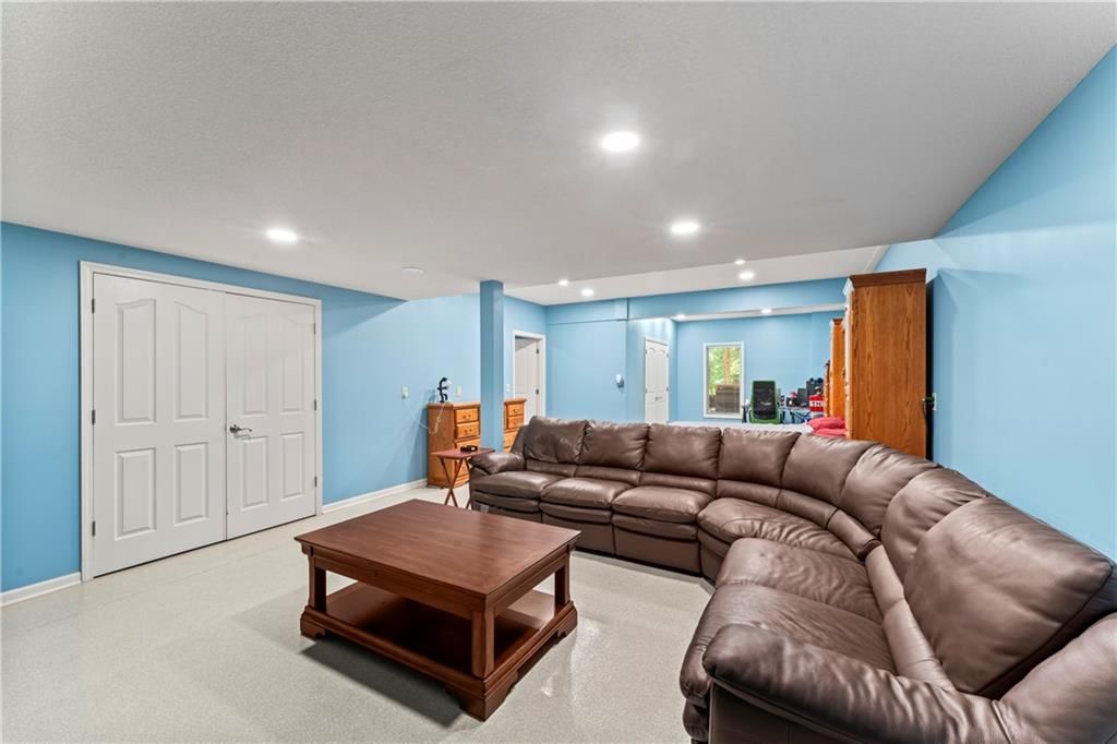 31134 W 161st Street — photo 60