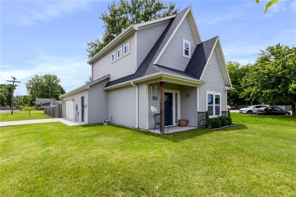 201 SW 12th Street, Oak Grove, MO