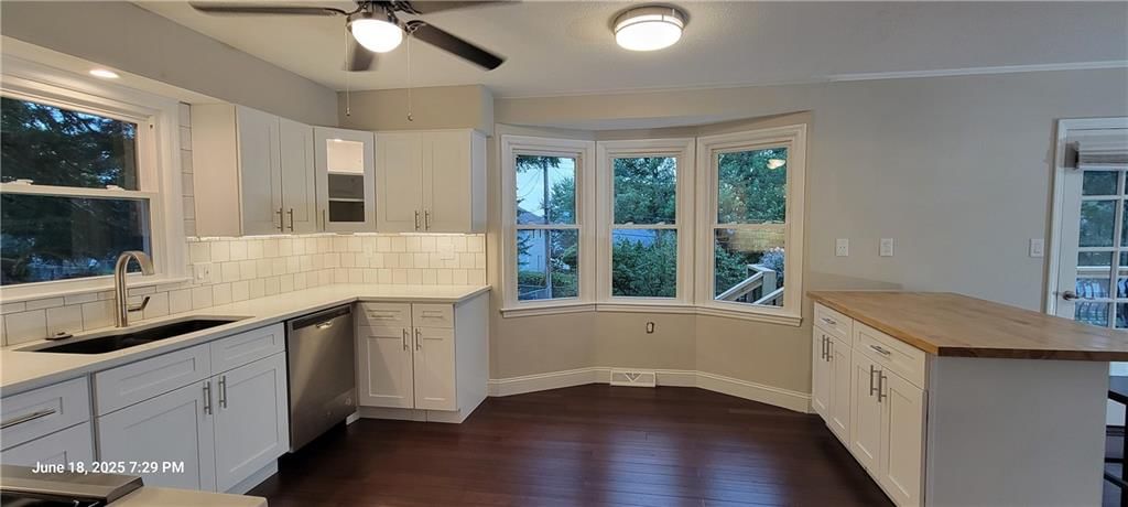 8738 Horton Street — photo 11